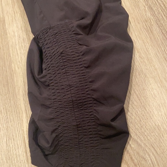 Athleta Black Cropped Ruched Pants - Picture 2 of 5